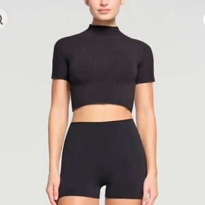 SKIMS Raw Edge Intimates Cropped Tee - Onyx